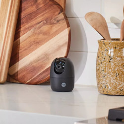 Kamera YALE wewnętrzna Wi-Fi - Pan & Tilt SV-DPFX-B_EU