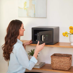 Yale Smart Safe - inteligentny sejf